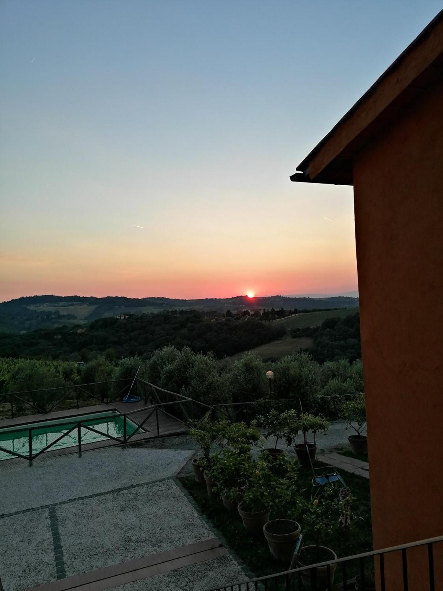 Agriturismo Borgo Stella Монтеспертолі Екстер'єр фото