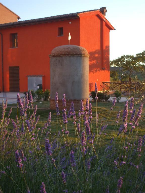 Agriturismo Borgo Stella Монтеспертолі Екстер'єр фото